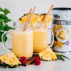 Smoothie – ananas (15 mese)